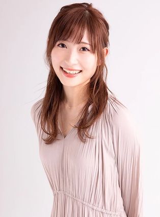 白石 晴香の写真