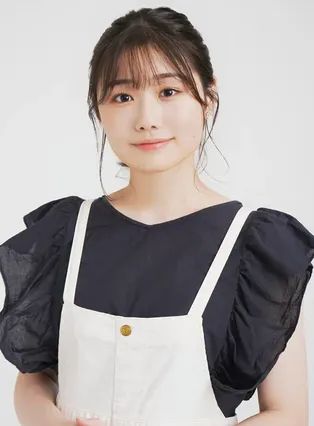 Foto Hinano Shirahama