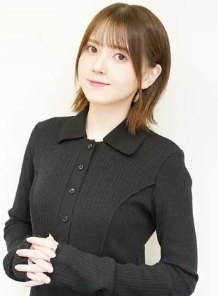 鬼頭 明里の写真