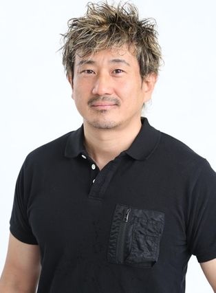 Foto Hidenobu Kiuchi