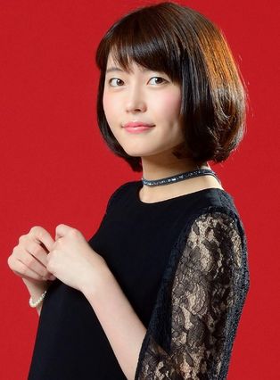 Foto Sayaka Senbongi