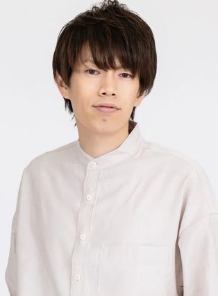 Foto Arata Nagai