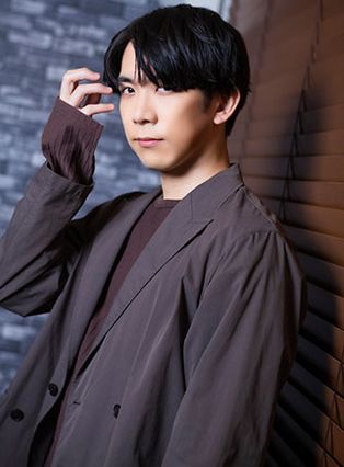 伊東 健人の写真