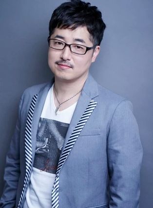 Foto Minoru Shiraishi