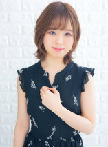 依田 菜津の写真