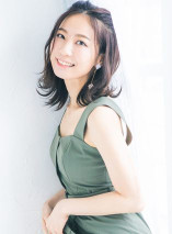 安済 知佳の写真