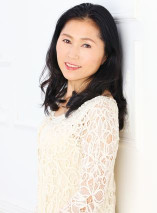 Foto Emi Shinohara