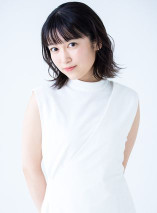 Foto Tomoyo Kurosawa